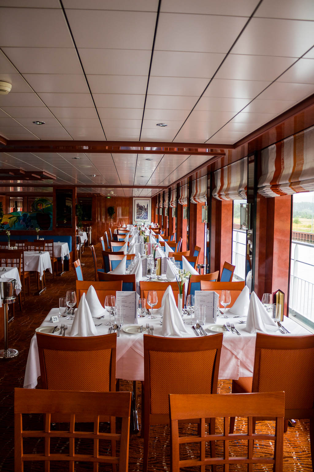 Restaurant Flusskreuzfahrt Main-Donau-Kanal: Von Passau nach Frankfurt am Main mit der MS BELVEDERE