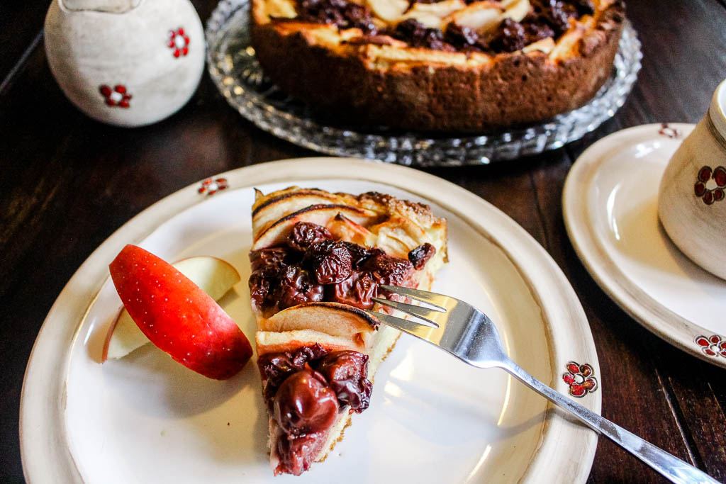 Rezept für Kirsch-Apfelkuchen mit Quark-Öl Teig