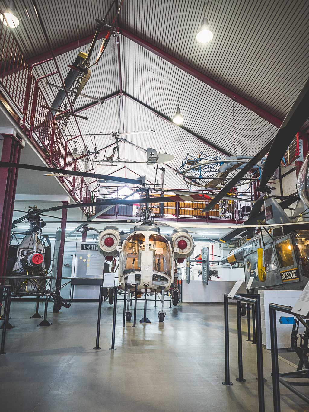 Weserbergland Sehenswürdigkeit Hubschraubermuseum Bückeburg